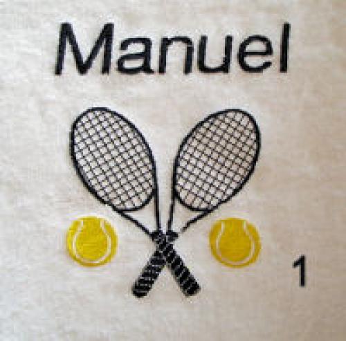 Handtuch mit einem Tennismotiv bestickt